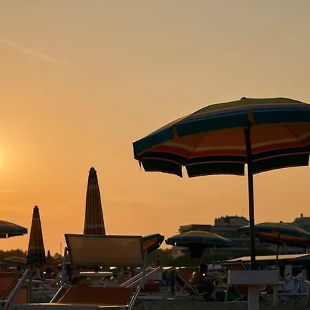 Nice Apartment Close To Bibione Beach Апартаменты Бибионе